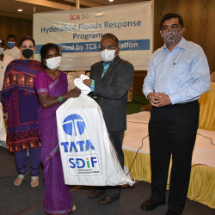  Relief kits distribution to 1,000 families as a part of Hyderabad disaster response programme